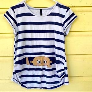 Maternity baby peeking tee